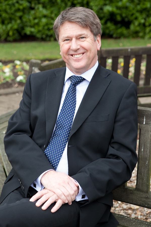 Swindon Borough Council Chief Executive is Set to Leave Swindon